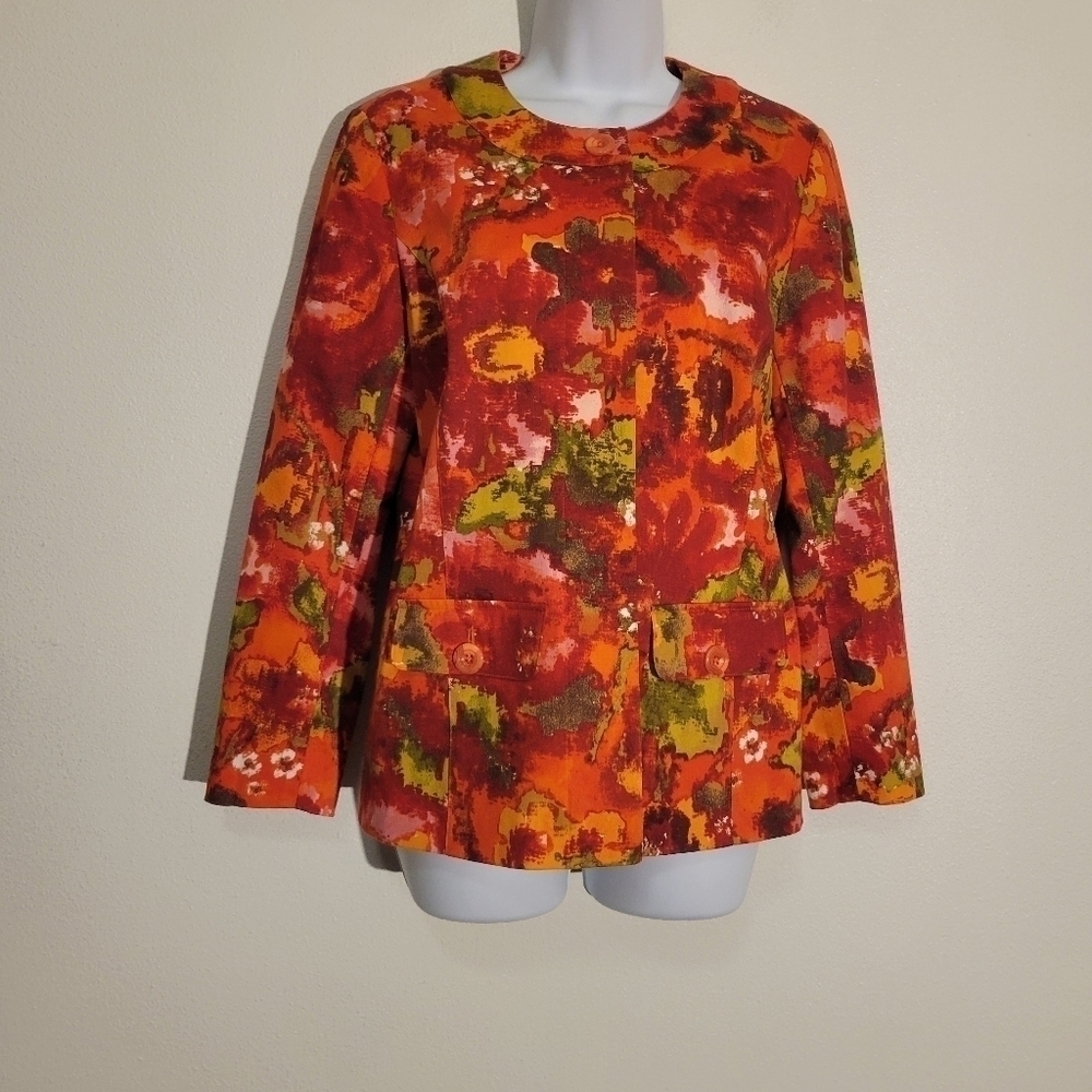 Chicos size 0 us size s red/orange abstract floral jacket blazer
